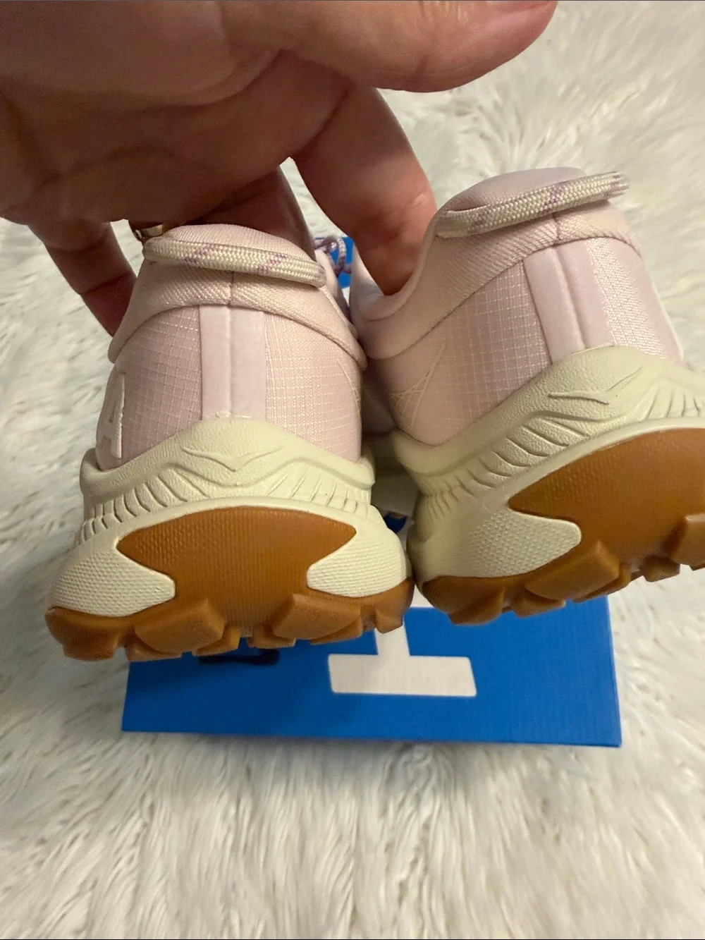 Hoka  Transport  Pale Pink /Lilac Trail Sneakers with Cream Midsole size 7